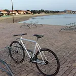 Plage, Avec Piscine Апартаменты