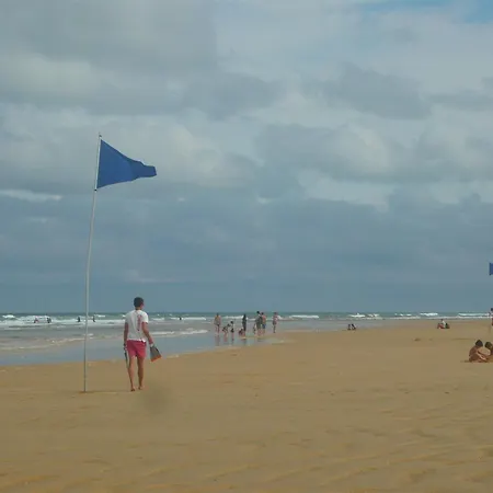 Plage, Avec Piscine Lejlighed
