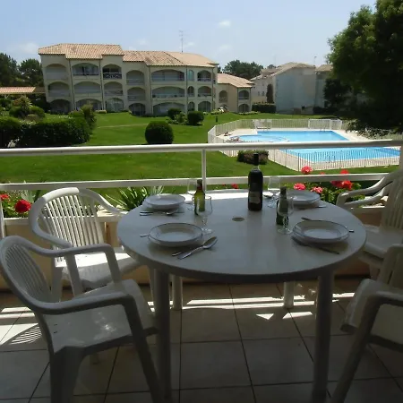 Plage, Avec Piscine