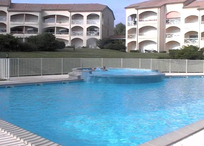 Plage, Avec Piscine *